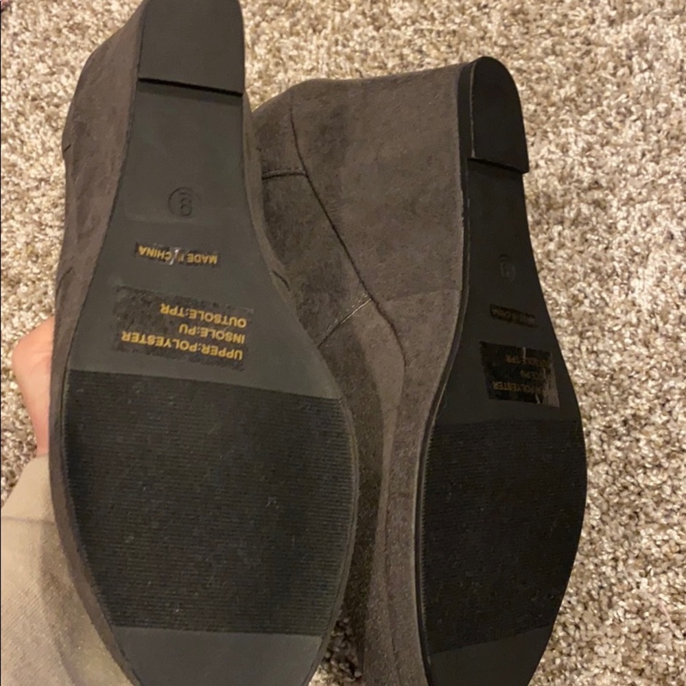 Grey booties - Picture 4 of 4